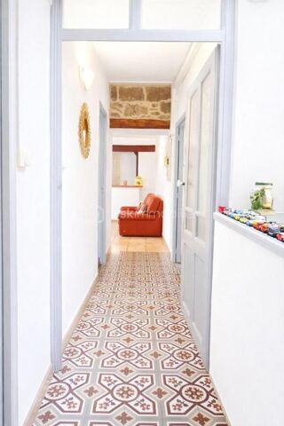  Immeuble � vendre 7 pi�ces 130 m�