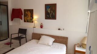  Appartement à louer 2 pièces 80 m²