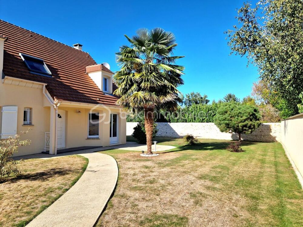 Magnifique propriété avec superbe jardin, sans aucun travaux à prévoir !