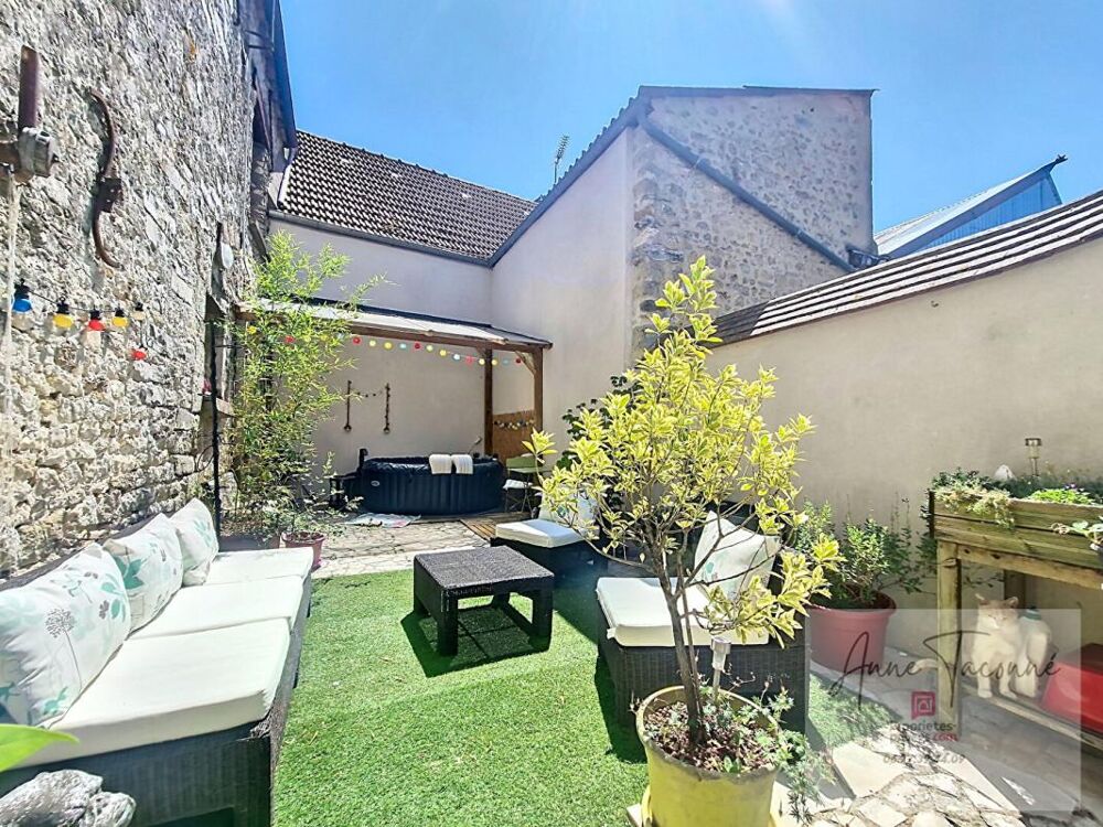 Maison 7 pièces 245 m² · à Etampes · 245 m² · 260 000 €