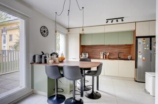  Duplex/triplex � vendre 5 pi�ces 102 m�