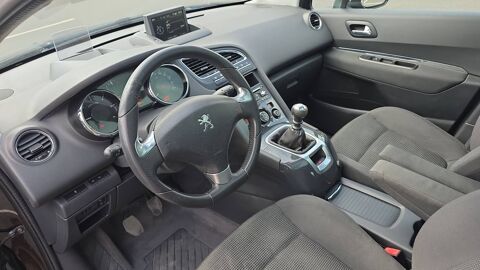 5008 1.6 BlueHDi 120 Allure - 7 places 2016 occasion 02200 Soissons