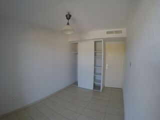 Appartement à louer 3 pièces 59 m²