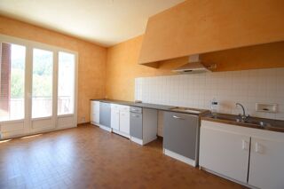  Immeuble  vendre 8 pices 234 m