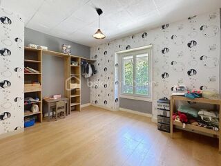  Maison � vendre 8 pi�ces 210 m�