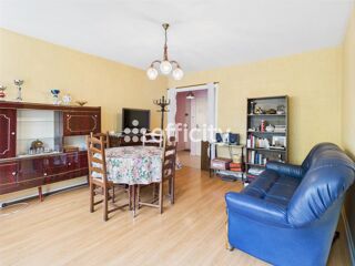  Appartement  vendre 5 pices 76 m