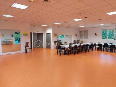   Local commercial 1800m² avec grand potentiel 