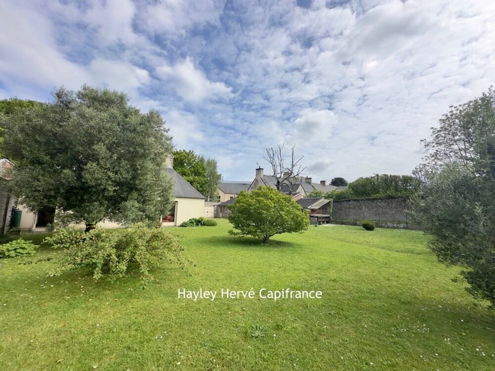 RARE À BAYEUX CENTRE  Grande maison familiale avec jardin plein sud, atelier indépendant et fort potentiel - BAYEUX (14)