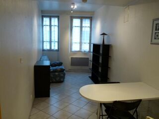 Appartement à louer 1 pièce 19 m²