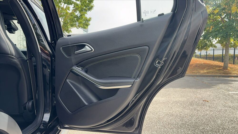 Classe GLA 200 d 136 7G-Tronic Starlight Edition - Entretien constructe 2019 occasion 95330 Domont