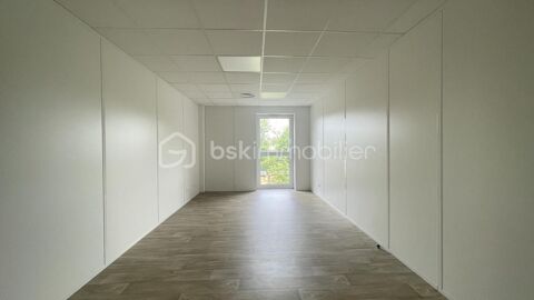 Local pour Profession Libérale non conventionnée - 19.70 m2 - Pôle Santé ID Center Sillingy (74330) 444 74330 Sillingy