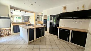  Villa � vendre 7 pi�ces 211 m�
