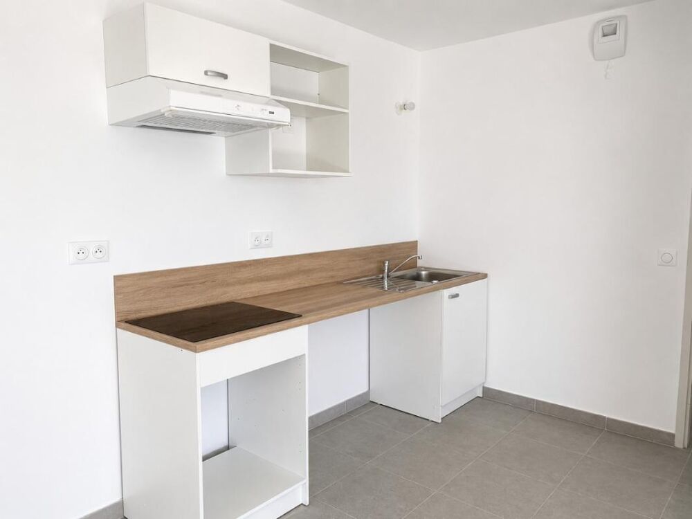 T3 avec balcon et parking à MARSEILLE