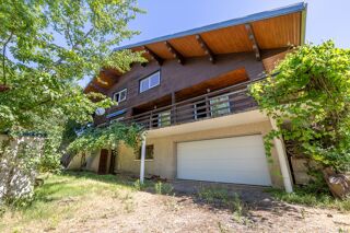 Chalet à vendre 9 pièces 234 m² Montlhery