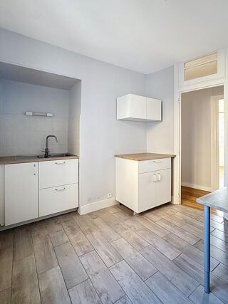  Appartement à louer 3 pièces 59 m²