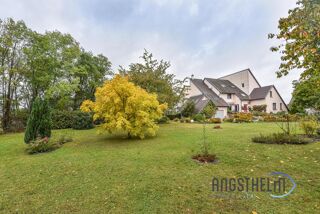  Villa  vendre 12 pices 385 m