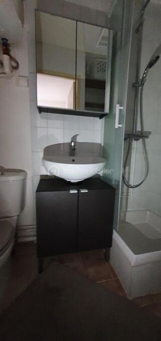  Appartement à louer 1 pièce 25 m²