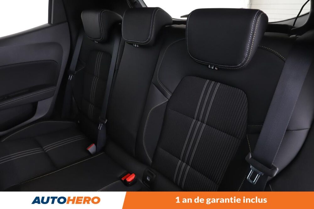Clio 1.6 E-Tech Hybride Engineered 145 ch 2023 occasion 92130 Issy-les-Moulineaux