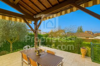  Maison � vendre 5 pi�ces 203 m�