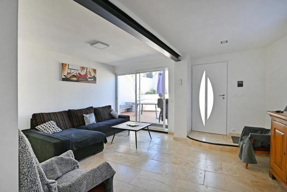 Maison de 5 pièces de 104 m² à Saint-Julien-les-Rosiers