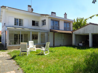  Maison � vendre 12 pi�ces 210 m�