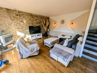 Vente Maison ? MAISON AVEC GITE, DEPENDANCE ET GRAND TERRAIN A CORAY Coray