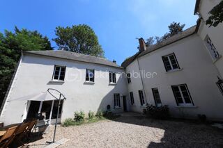  Propriété/château à vendre 7 pièces 260 m²