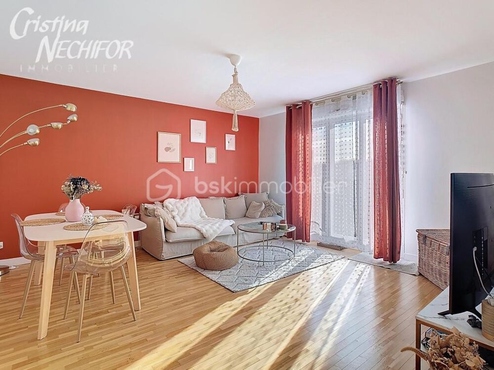 Superbe F3 au Dernier étage avec Balcon, 2 places de Parking et Cave  Quartier du Parc des Frênes
