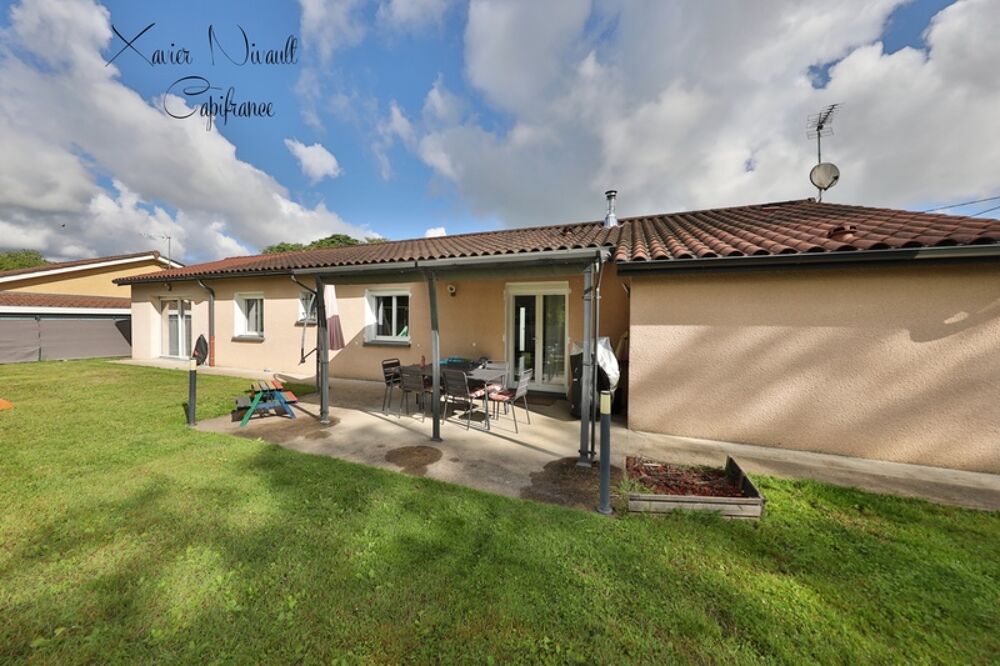 Maison à vendre 6 pièces proche de PONT DE VAUX (01)