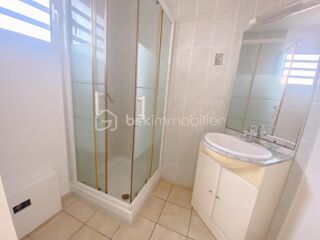  Appartement à louer 4 pièces 90 m²