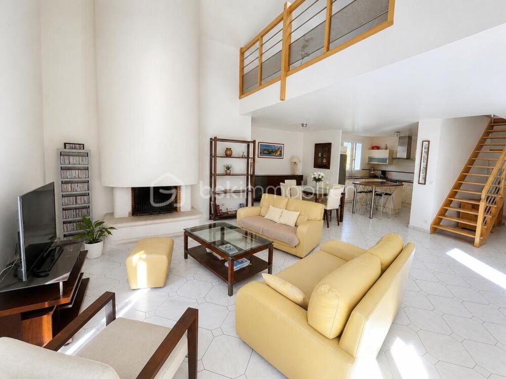 Maison familiale avec 4 chambres en rez-de-jardin dont 1 suite parentale - fraicheur garantie !