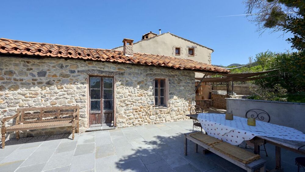 à vendre  Maison Thoard (04380)
