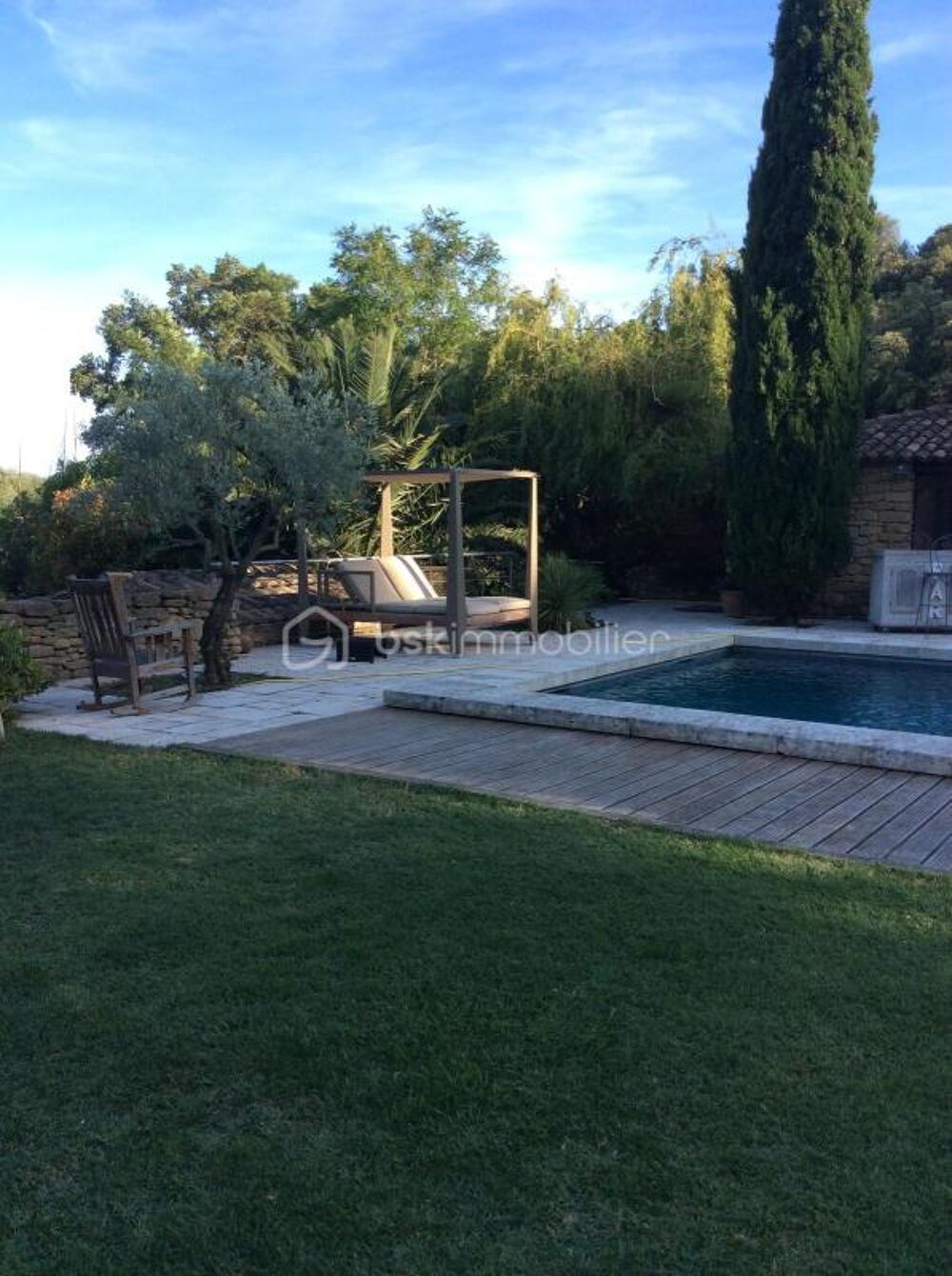 Location Villa Magnifique Maison meublée de plain-pied avec piscine, jacuzzi et jardin arboré 'Domaine de Petite' - Grans Grans
