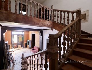  Propriété/château à vendre 15 + pièces 296 m²