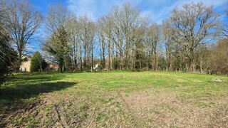 Vente Terrain TERRAIN PLAT - CALME - ENVIRONNEMENT CAMPAGNE Javerdat