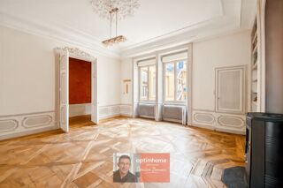  Appartement à vendre 6 pièces 168 m²