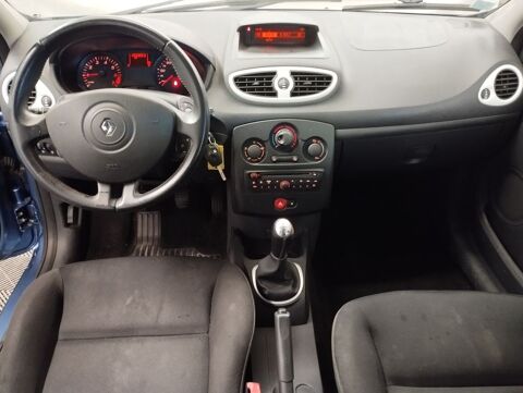Clio III 1.2 75 YAHOO 5P 2011 occasion 06640 Saint-Jeannet