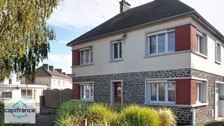 Vente Maison Maison située en centre ville avec cour Flers