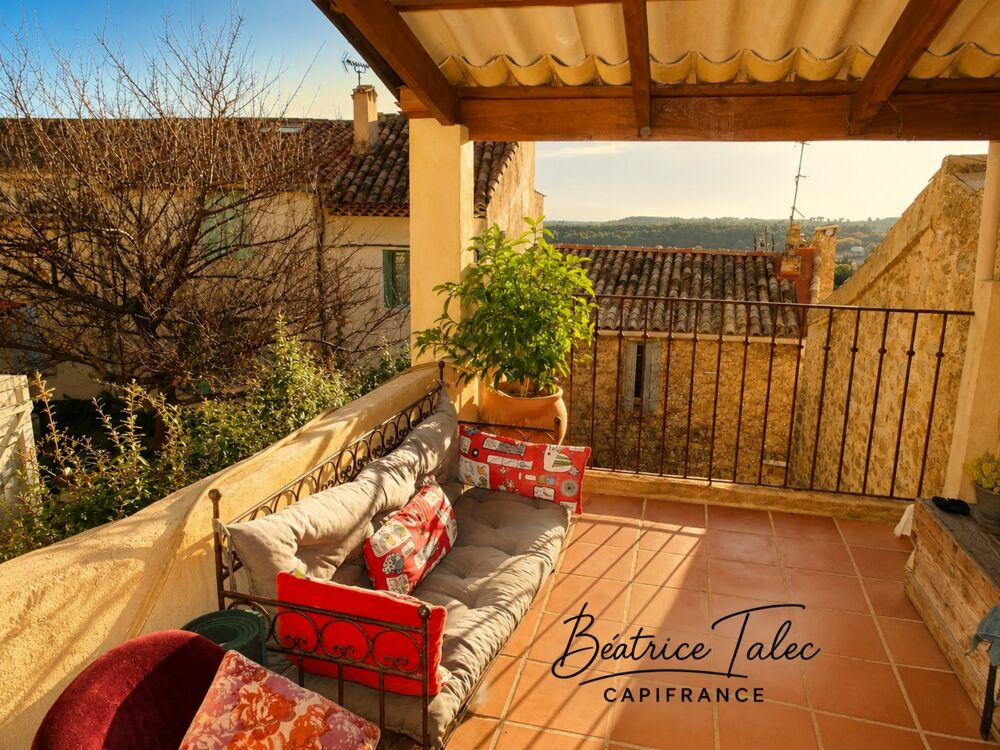 Vente Maison Character stone house at the foot of Sainte-Victoire: 3 bedrooms, terrace, solarium – Provence, Bouches-du-Rhône Puyloubier