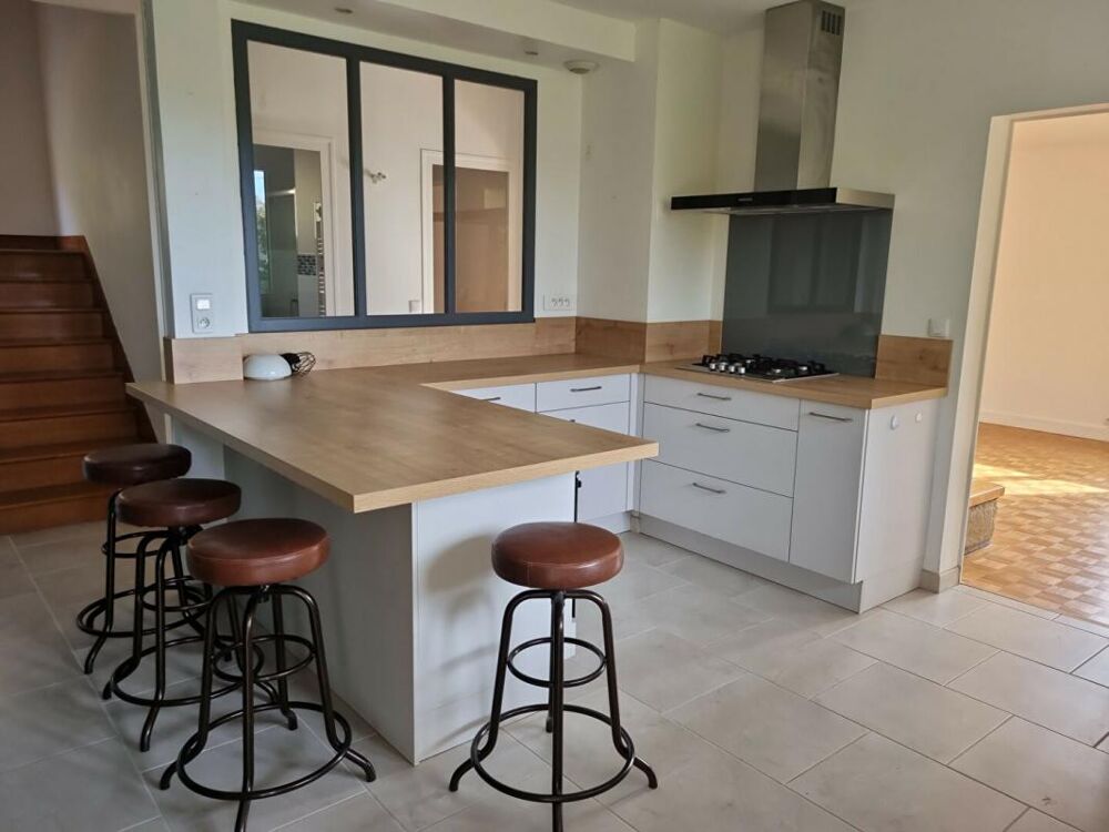 Vente Maison Beau pavillon 5 chambres sur sous sol Les bordes