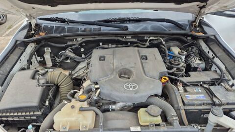 Hilux Double Cabine 2.4 D-4D 150 AWD Legende - 5 places 2017 occasion 20290 Volpajola