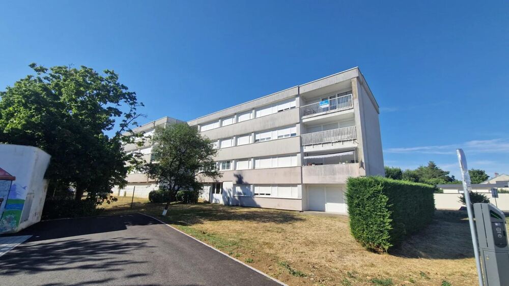 Appartement F5 de 93 M2 au 3ème et dernier étage