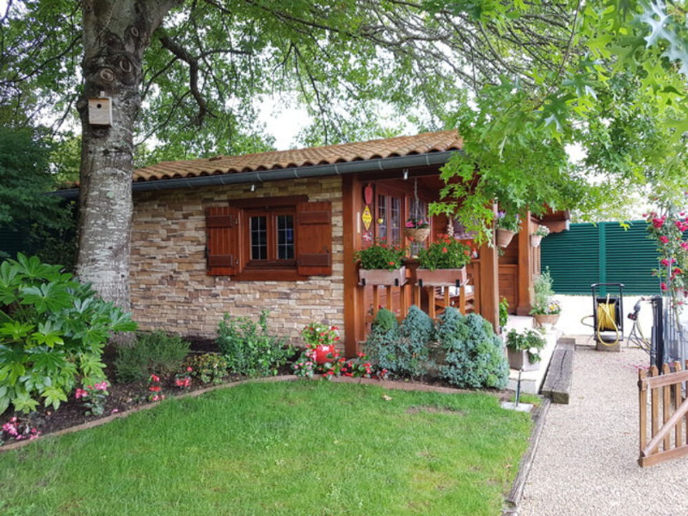 Vente Maison Jardin avec cabanon avec eau et électricité de 10 m² environ avec extension autorisée sur 1200 m² de terrain plat vue montagne p Embrun