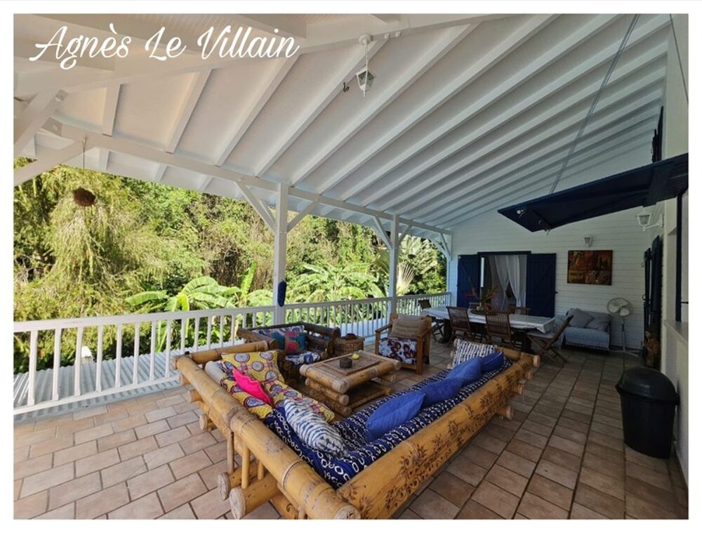 Vente Villa -- EXCLUSIVITÉ -- Villa Piscine + 2 Logements Plage Grande Anse à 800 m Deshaies