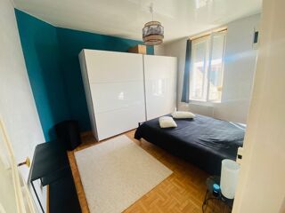  Immeuble à vendre 4 pièces 225 m²