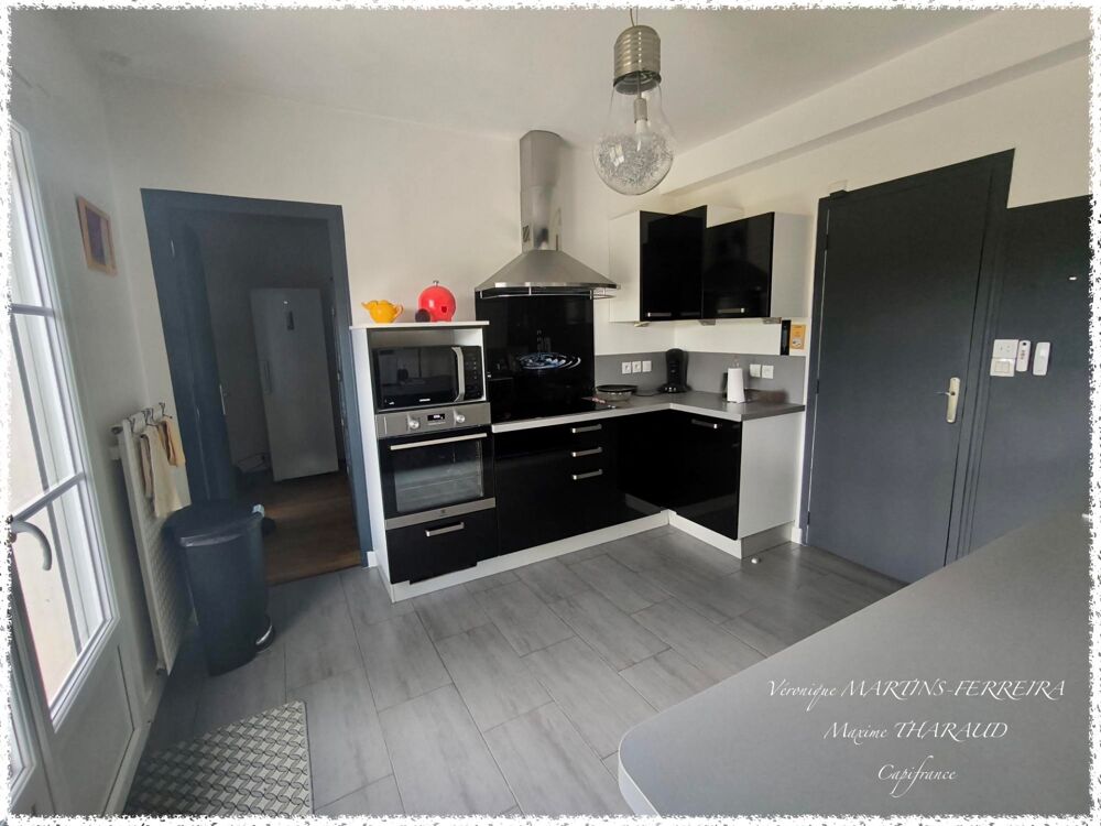 Vente Maison À vendre – Maison familiale 5 pièces avec jardin, terrasse et piscine à MÉREAU Mereau