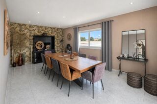  Propriété/château à vendre 15 + pièces 547 m²