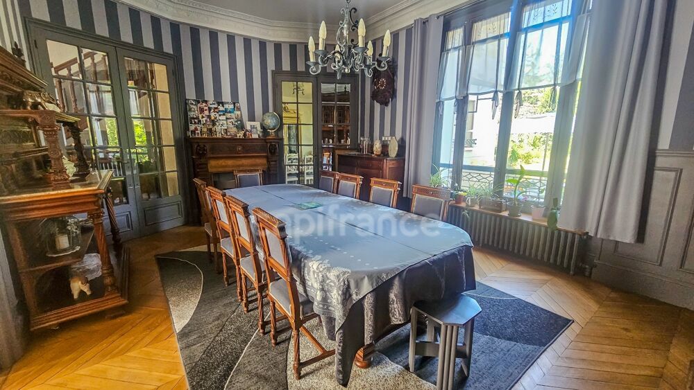 à vendre  Propriété/château Étampes (91150)