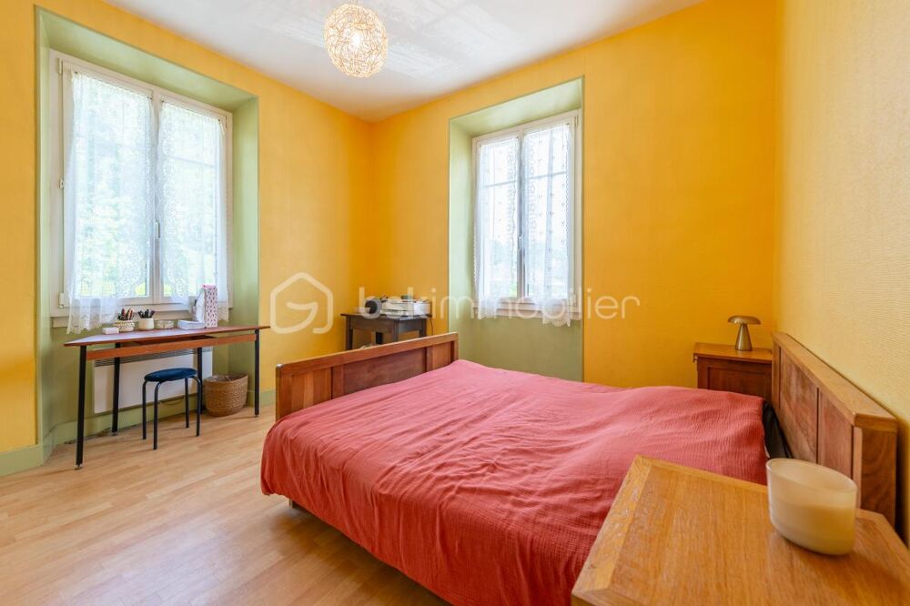  vendre  Proprit/chteau Saint-Jorioz (74410)