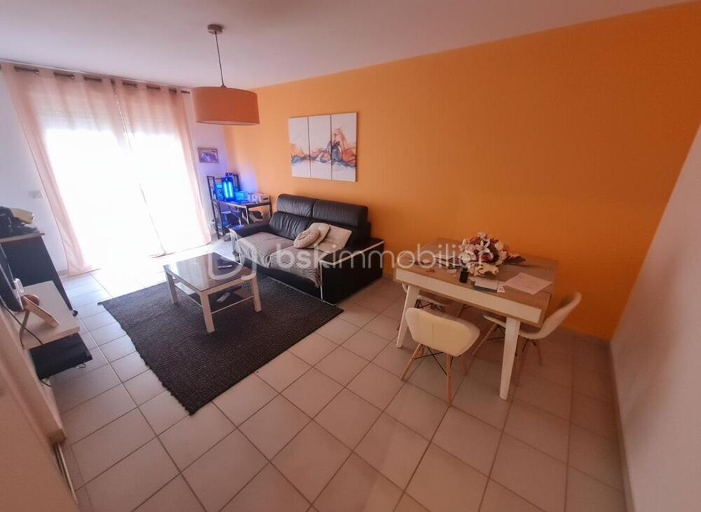 Nice Ouest  2 pièces avec balcon et parking en sous-sol